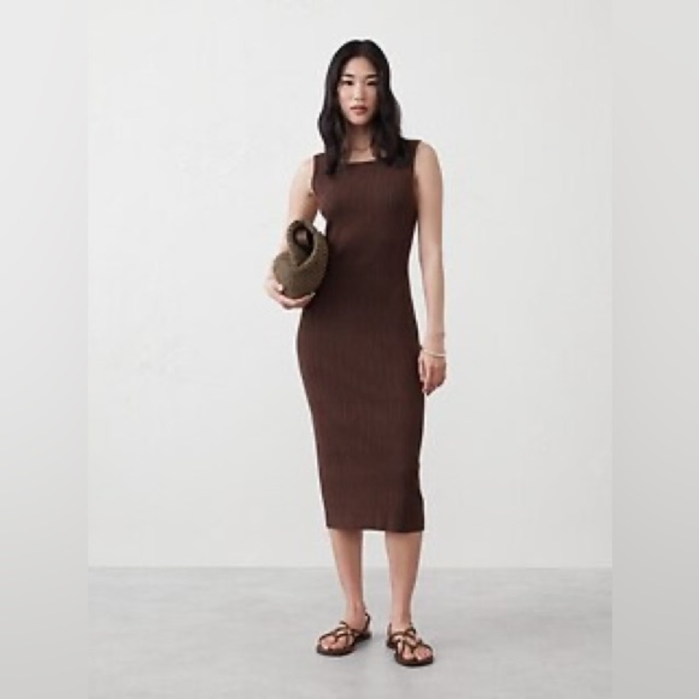 Banana Republic Ribbed Midi Sweater Dress Size Small NWT